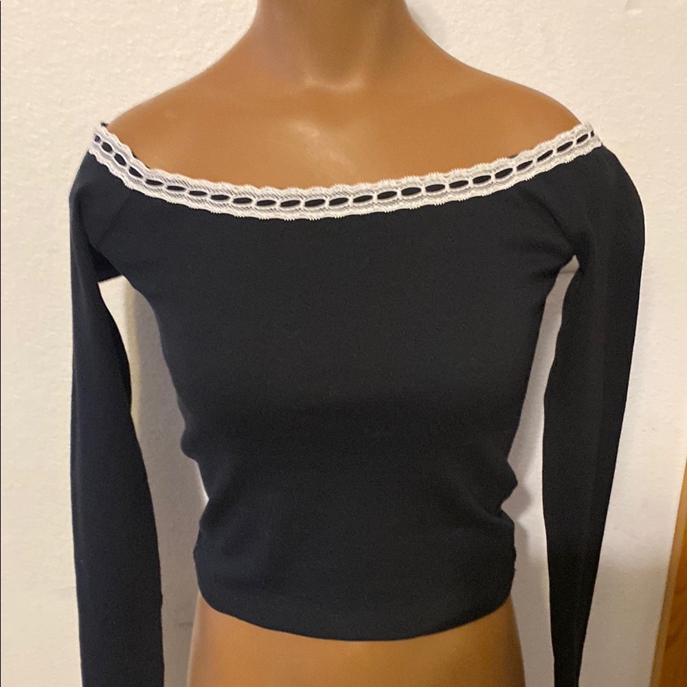 Juniors madden girl Black Long Sleeve Off The Shoulder Top - Size S